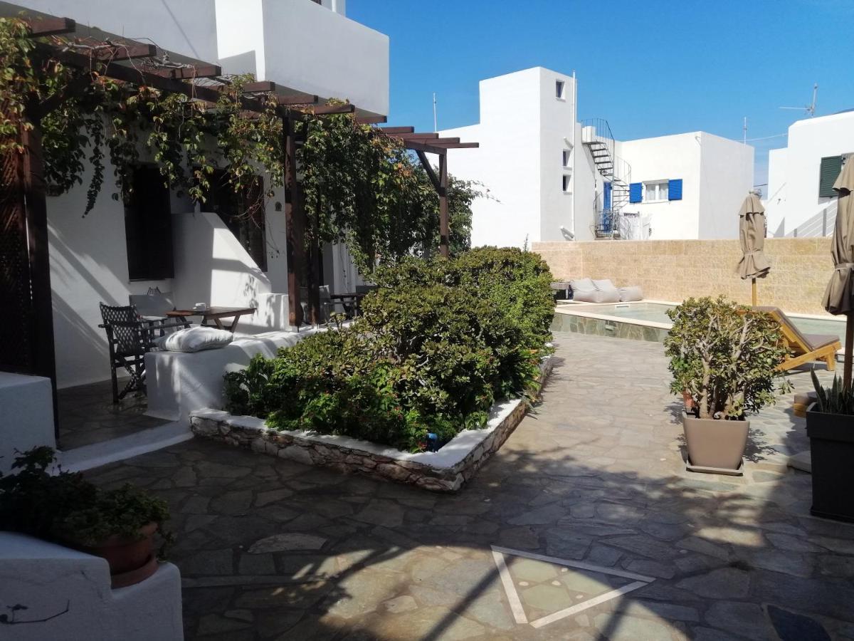 Christina Hotel Naoussa Exterior foto