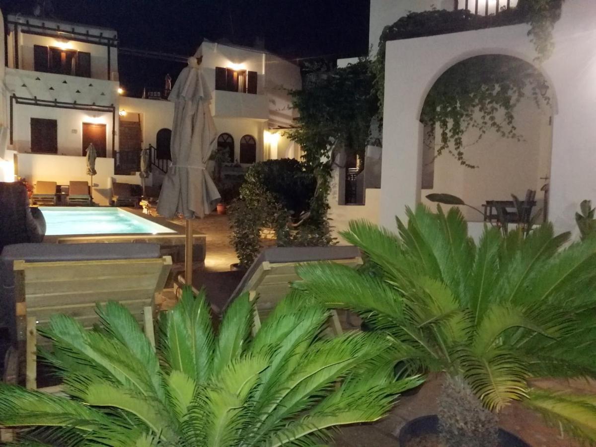 Christina Hotel Naoussa Exterior foto