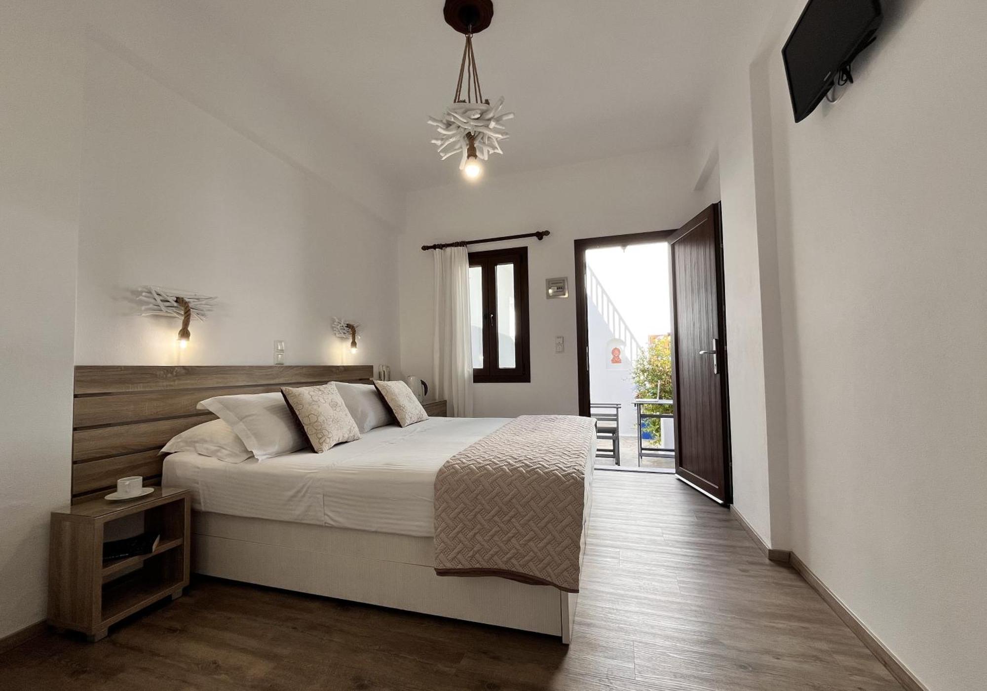 Christina Hotel Naoussa Zimmer foto