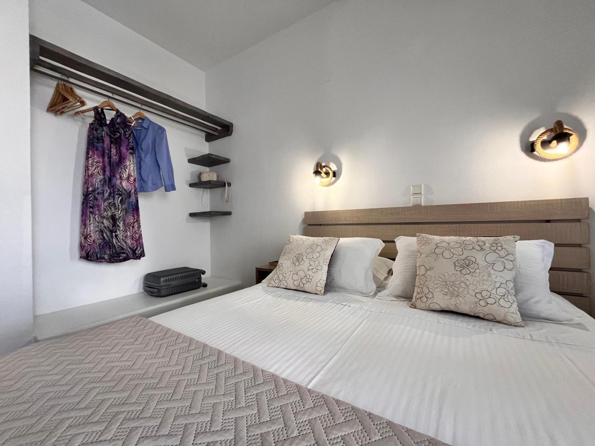 Christina Hotel Naoussa Zimmer foto
