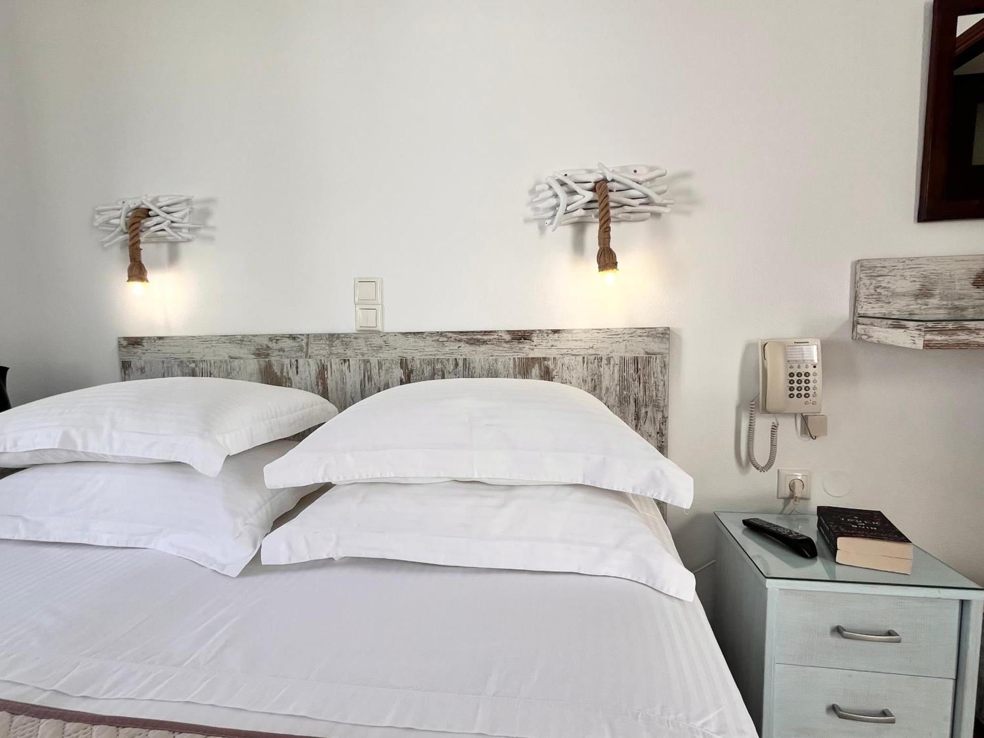 Christina Hotel Naoussa Zimmer foto