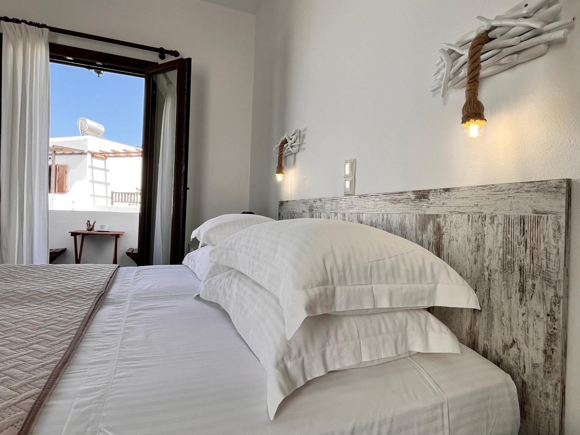 Christina Hotel Naoussa Zimmer foto