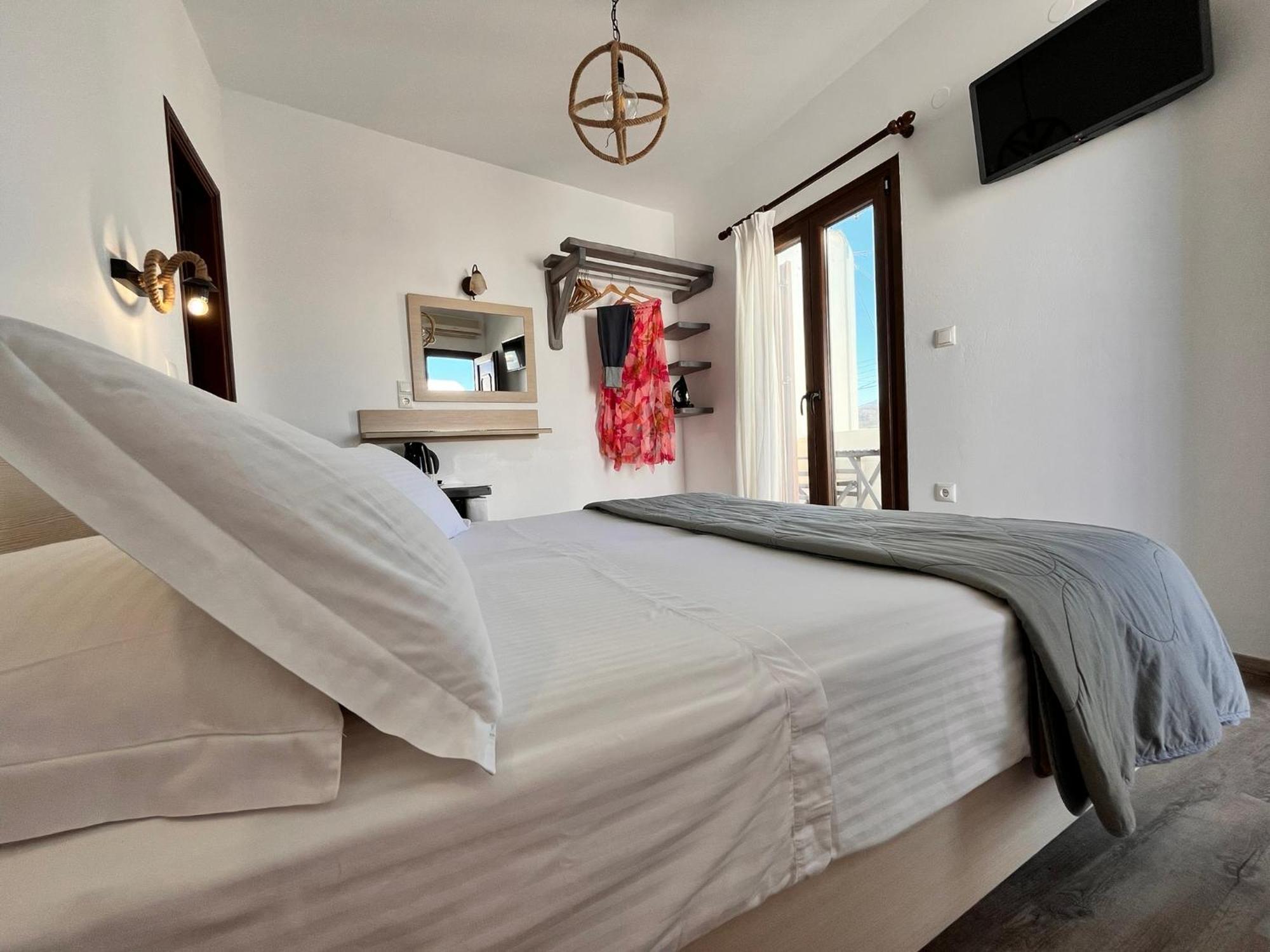 Christina Hotel Naoussa Zimmer foto