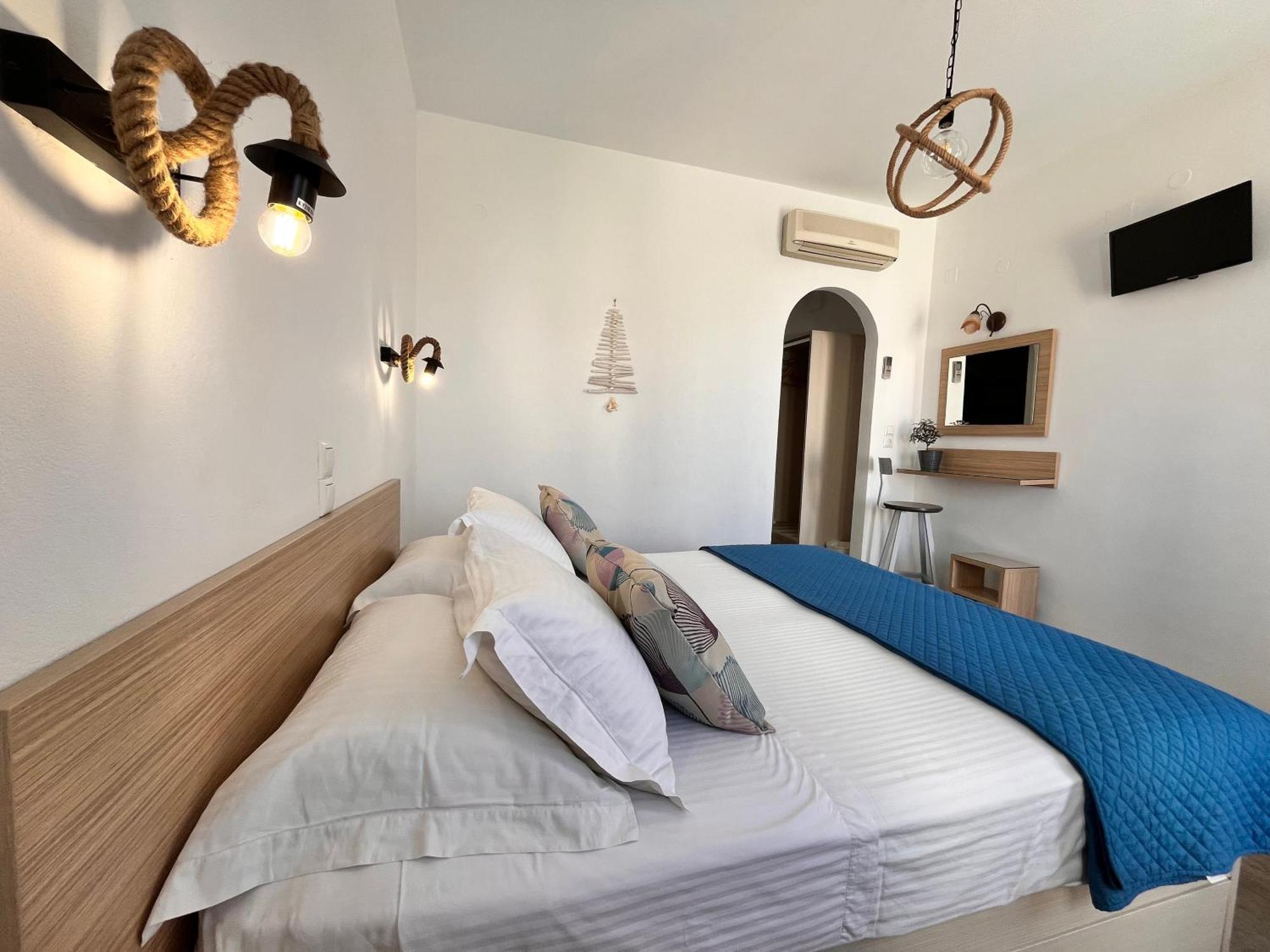 Christina Hotel Naoussa Zimmer foto