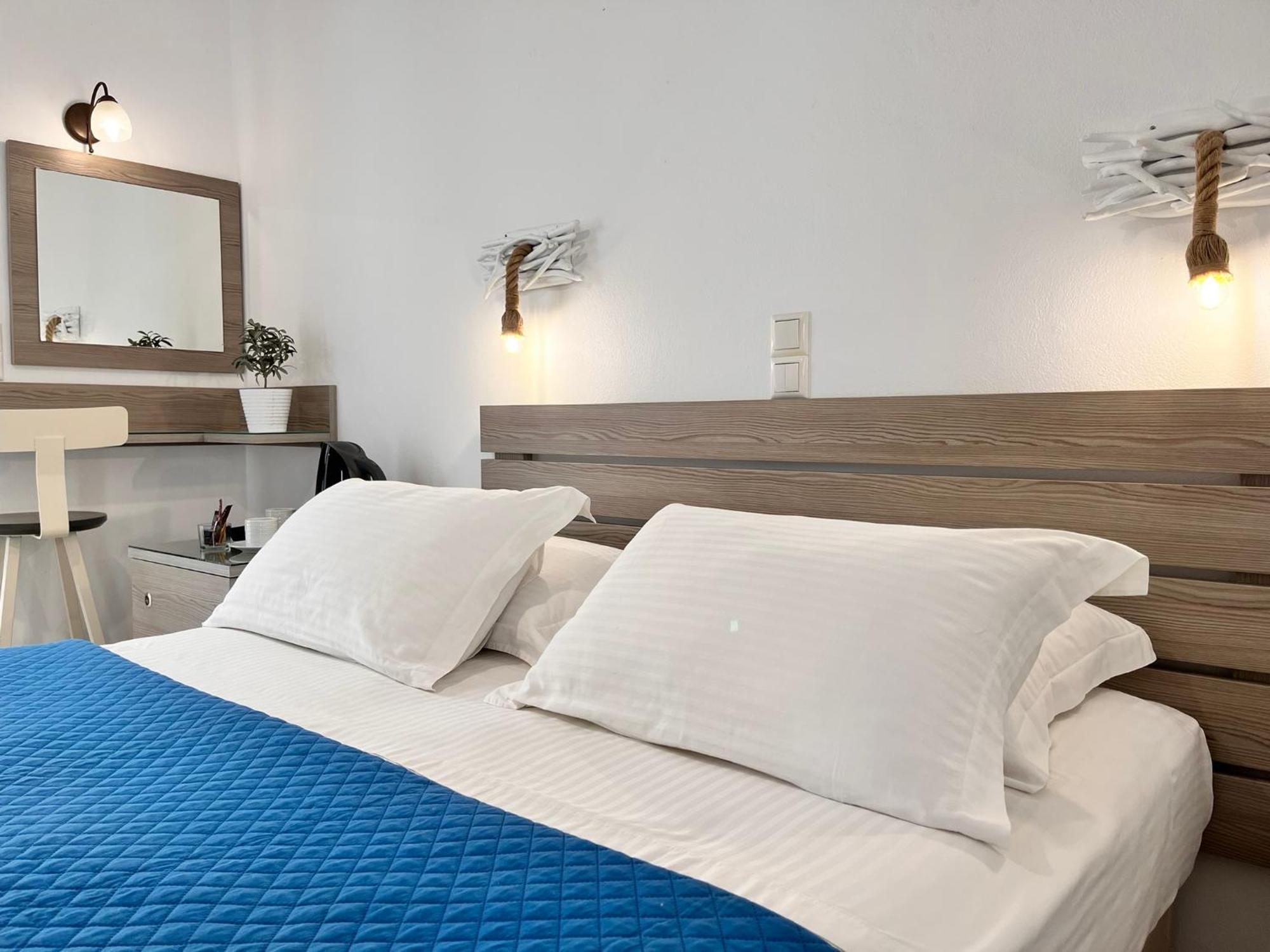 Christina Hotel Naoussa Zimmer foto